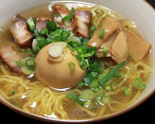 20101110_SumireShioRamen-1